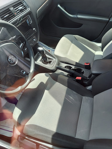 Used Car Dealer «RightWay Auto Sales», reviews and photos, 1745 N Telegraph Rd, Waterford Twp, MI 48328, USA