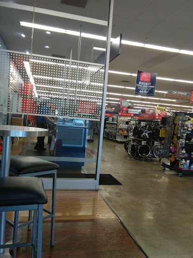 Auto Parts Store «Pep Boys Auto Parts & Service», reviews and photos, 4405 US Hwy 98 N, Lakeland, FL 33809, USA