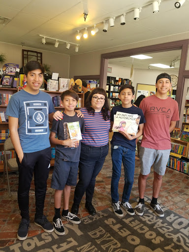 Book Store «Cellar Door Bookstore», reviews and photos, 5225 Canyon Crest Dr #30a, Riverside, CA 92507, USA