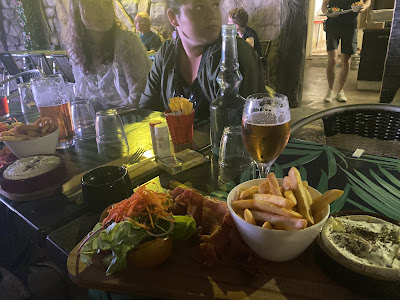 Surf Bar Tiki à Le Barcarès