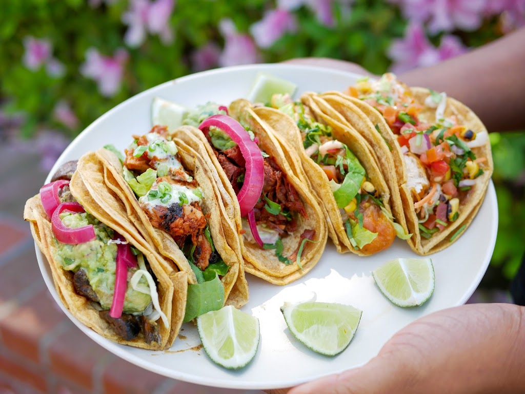 Más Veggies Vegan Taqueria 92011