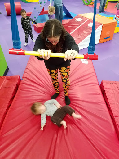 Preschool «Romp n Roll», reviews and photos