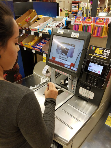 Grocery Store «Safeway», reviews and photos, 1632 Hover St, Longmont, CO 80501, USA