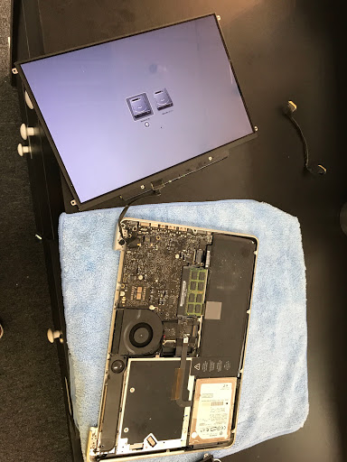 Computer Repair Service «iPC Repair - iPhone Repair • iPad Repair • MacBook Repair • Laptop Repair», reviews and photos, 106 Westheimer Rd a, Houston, TX 77006, USA