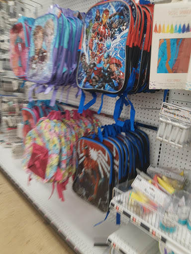 Variety Store «Five Below», reviews and photos, 6198 Little River Turnpike, Alexandria, VA 22312, USA