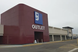 Canton Outlet — Goodwill Industries of Greater Cleveland and East Central Ohio image