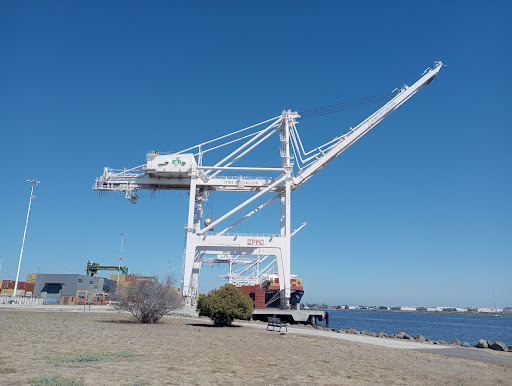 Park «Middle Harbor Shoreline Park», reviews and photos, 2777 Middle Harbor Rd, Oakland, CA 94607, USA