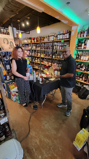 Liquor Store «S&R Wine & Liquors», reviews and photos, 1015 18th St NW, Washington, DC 20036, USA