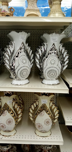 Dollar Store «Dollar Discount Center», reviews and photos, 2550 S Decatur Blvd, Las Vegas, NV 89102, USA