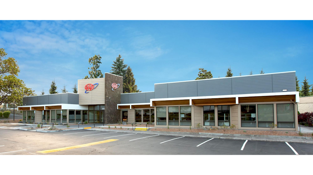 AAA Bend Service Center