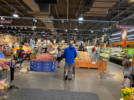 Grocery Store «Grandview Yard Market District», reviews and photos, 840 W 3rd Ave, Columbus, OH 43212, USA