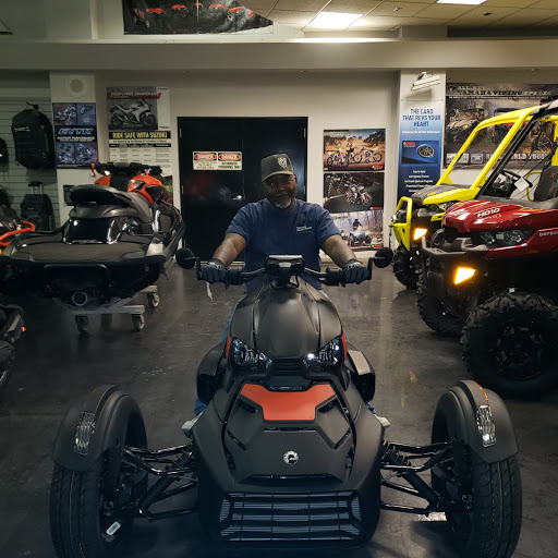 Motorcycle Dealer «Apache Motorcycles Mesa», reviews and photos, 1350 S Clearview Ave, Mesa, AZ 85209, USA