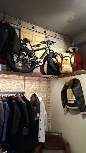 Reviews of Nigel Cabourn Army Gym London in London - Clothing store