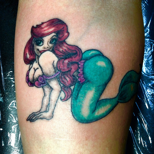 Tattoo Shop «Images for the Blind Tattoo Gallery», reviews and photos, 511 Champion Dr, Canton, NC 28716, USA