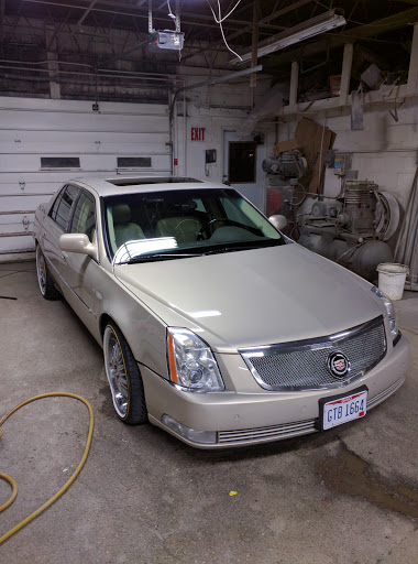 Auto Body Shop «Jerry Ernst Auto Body», reviews and photos, 4167 Kellogg Ave, Cincinnati, OH 45226, USA