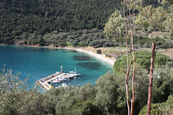 Φωτογραφία του Polis beach άγρια περιοχή