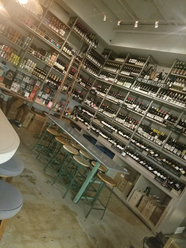 Bar «Esters Wine Shop & Bar», reviews and photos, 1314 7th St, Santa Monica, CA 90405, USA