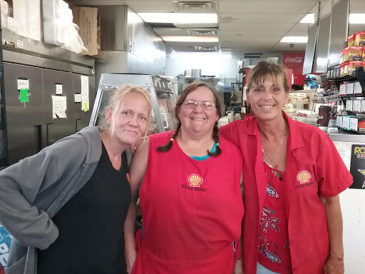 Snack Bar «De Kalb Market», reviews and photos, 3250 Nashville Hwy, Smithville, TN 37166, USA