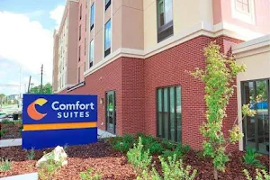 Comfort Suites Gainesville Near University image