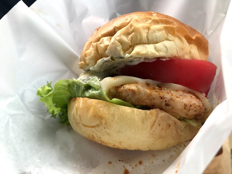ガールデュボワ青森駅前店 青森県青森市古川 ハンバーガー店 グルコミ