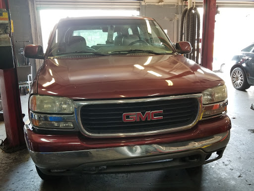 Auto Repair Shop «KLM AUTO CENTER», reviews and photos, 1049 S Cobb Dr, Marietta, GA 30060, USA