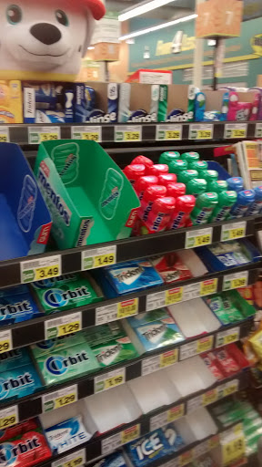 Grocery Store «Food 4 Less», reviews and photos, 2501 W North Ave, Melrose Park, IL 60160, USA