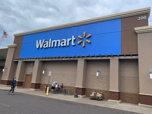 Department Store «Walmart Supercenter», reviews and photos, 200 12th St SW, Forest Lake, MN 55025, USA