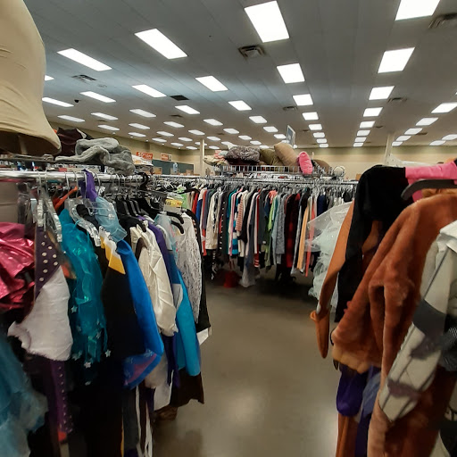 Thrift Store «Goodwill Retail Store & Donation Center», reviews and photos