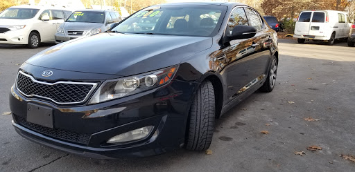 Used Car Dealer «Oakland Auto Sales», reviews and photos, 214 Tremont St, Taunton, MA 02780, USA
