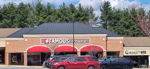 Shoe Store «Famous Footwear», reviews and photos, 835 E Baltimore Pike, Kennett Square, PA 19348, USA