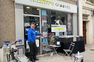 BARNEY'S GROOVES Record Shop - Vernon image