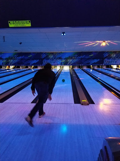 Bowling Alley «Brunswick Zone Circle Lanes», reviews and photos, 999 N Circle Dr, Colorado Springs, CO 80909, USA