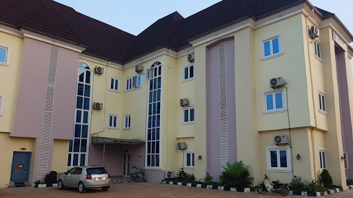 KAIMA HOTEL & RESORT, Ezeugwu Layout behind NNPC filling station, New Oba-Nnewi Rd, Nigeria, Motel, state Anambra
