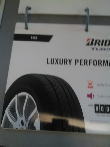 Tire Shop «Firestone Complete Auto Care», reviews and photos, 38 Mohawk Ave, Scotia, NY 12302, USA