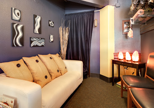 Chiropractor «Indigo Wellness Center», reviews and photos, 320 Liberty St SE, Salem, OR 97301, USA