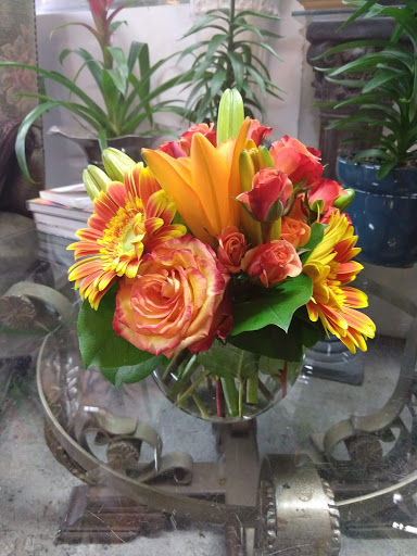 Florist «Tanglewood Flowers & Garden», reviews and photos, 5518 Dolores St, Houston, TX 77056, USA