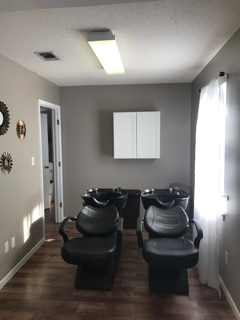 Anchored Salon and Beauty Bar 32566