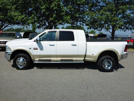 Auto Broker «Platinum Auto World», reviews and photos, 96 Fleming St, Fredericksburg, VA 22408, USA