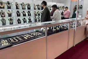 Mohanlal Narayandas Jewellers image