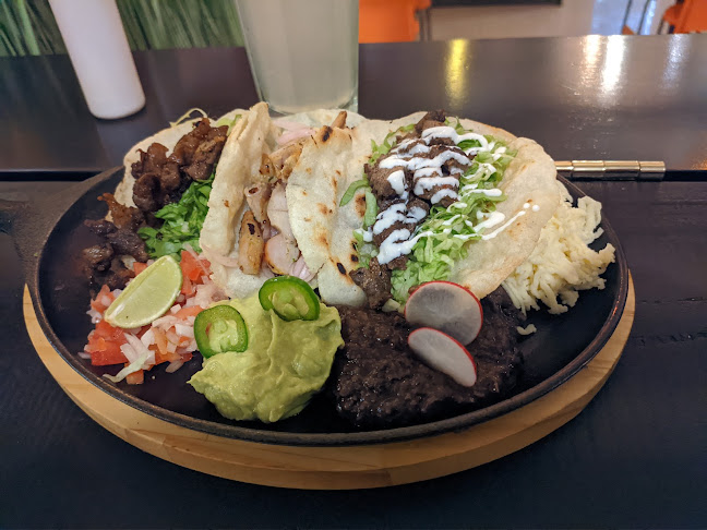 Opiniones de Guajolote comida mexicana en Santo Domingo de los Colorados - Restaurante