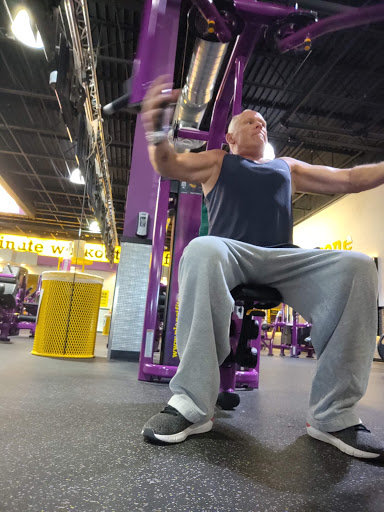 Gym «Planet Fitness», reviews and photos, 2192 E 116th St, Carmel, IN 46032, USA