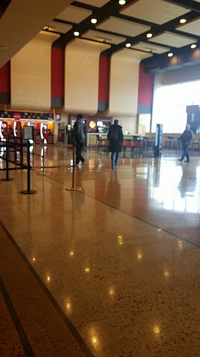 Movie Theater «AMC Hawthorn 12», reviews and photos, 675 Hawthorn Center, Vernon Hills, IL 60061, USA