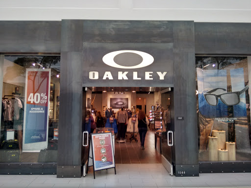 Oakley Store