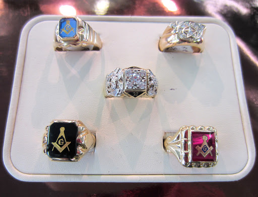 Pawn Shop «Gold Exchange», reviews and photos, 815 S Glenstone Ave, Springfield, MO 65802, USA