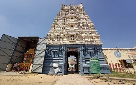 Arulmigu Ennai Petra Thayaar samedha Bhaktavatsala Perumal Temple image