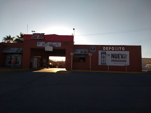 Six Agencia Chihuahua Venta de Barriles y Cerveza de media.