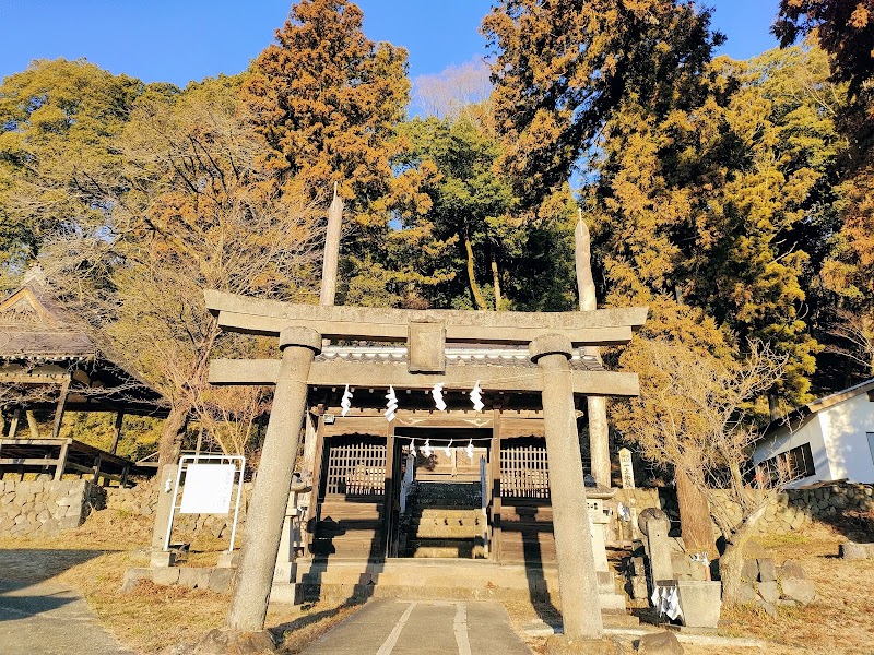 諏訪神社（上之社）