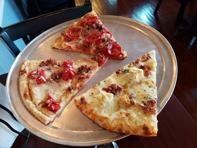 #4 best pizza place in Owensboro - Fetta Specialty Pizza & Spirits