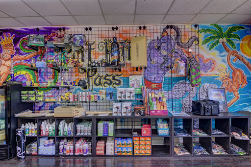 Tobacco Shop «Puff Puff Pass Smoke Shop», reviews and photos, 125 W Sunrise Blvd, Fort Lauderdale, FL 33311, USA