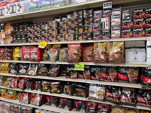 Asian Grocery Store «Lien Hoa Oriental Market», reviews and photos, 3692 W Waters Ave, Tampa, FL 33614, USA